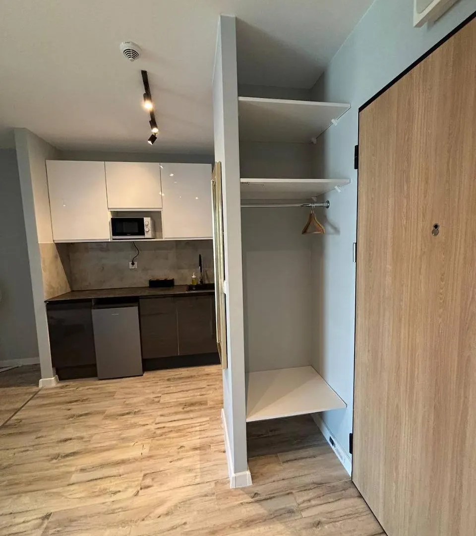 Ostin A41 Apartment Warsaw